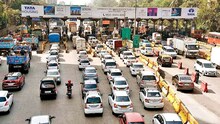 मुंबईतले तीन टोलनाके हलक्या वाहनांसाठी 'टोल फ्री'