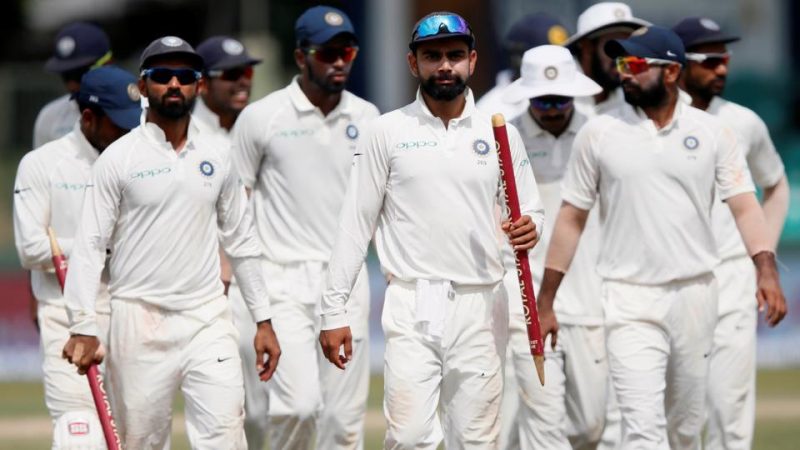 जर लीक झालेली माहिती खरी असेल तर विराटने मोठी चूक केल्याचं तज्ज्ञांचं मत आहे. शिखर धवन चांगल्या फॉर्ममध्ये नाही. त्याच्याऐवजी कुलदीप यादवचा टीममध्ये समावेश केला असता तर संघाला फायदा झाला असता. जर लीक झालेली माहिती खरी असेल तर विराटने मोठी चूक केल्याचं तज्ज्ञांचं मत आहे. शिखर धवन चांगल्या फॉर्ममध्ये नाही. त्याच्याऐवजी कुलदीप यादवचा टीममध्ये समावेश केला असता तर संघाला फायदा झाला असता.
