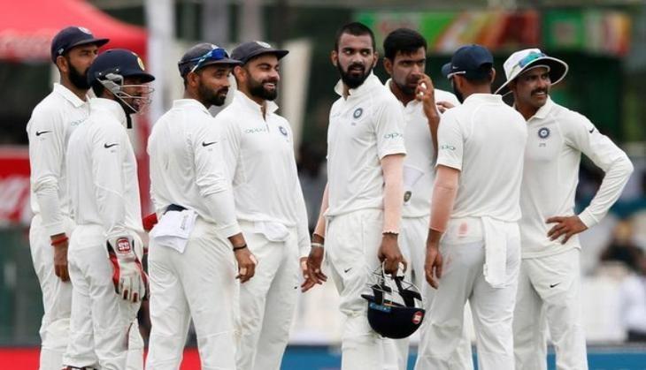 भारत आणि इंग्लंडदरम्यान दुसरा कसोटी सामना ९ ऑगस्टपासून लॉर्ड्स मैदानावर सुरू झाला. क्रिकेटप्रेमींनी पहिल्या दिवशी चांगला खेळ पाहिला मिळेल अशी अपेक्षा होती. मात्र पावसामुळे चाहत्यांचा अपेक्षा भंग झाला. पावसामुळे खेळ तर सोडाच पण साधी नाणेफेकही झाली नाही. भारत आणि इंग्लंडदरम्यान दुसरा कसोटी सामना ९ ऑगस्टपासून लॉर्ड्स मैदानावर सुरू झाला. क्रिकेटप्रेमींनी पहिल्या दिवशी चांगला खेळ पाहिला मिळेल अशी अपेक्षा होती. मात्र पावसामुळे चाहत्यांचा अपेक्षा भंग झाला. पावसामुळे खेळ तर सोडाच पण साधी नाणेफेकही झाली नाही.