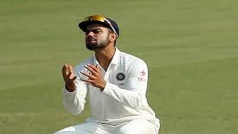 इंग्लंड विरुद्धच्या दूसऱ्या कसोटी सामन्यात केलेली निकृष्ठ फलंदाजी विराट कोहलीला महागात पडली आहे. इंग्लंड विरुद्धच्या दूसऱ्या कसोटी सामन्यात केलेली निकृष्ठ फलंदाजी विराट कोहलीला महागात पडली आहे.