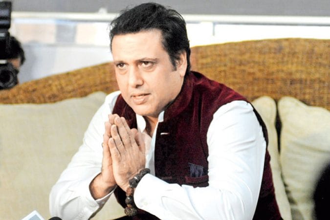 डेविड धवन यांनी 1989 साली 'ताकदवर' सिनेमातून दिग्दर्शकाच्या करिअरला सुरुवात केली. या सिनेमात गोविंदा हा मुख्य अभिनेता होता. या सिनेमानंतर गोविंदा आणि धवन यांची चांगली गट्टी जमली. या जोडीने एकपाठोपाठ 'शोला और शबनम', 'हीरो नंबर-1', 'कूली नंबर-1' , 'दूल्हे राजा' आणि 'बड़े मियां छोटे मियां' असे ब्लॉकबस्टर सिनेमे दिले. 2007 मध्ये 'पार्टनर' हा सिनेमा अखेरचा सिनेमा होता. डेविड धवन यांनी 1989 साली 'ताकदवर' सिनेमातून दिग्दर्शकाच्या करिअरला सुरुवात केली. या सिनेमात गोविंदा हा मुख्य अभिनेता होता. या सिनेमानंतर गोविंदा आणि धवन यांची चांगली गट्टी जमली. या जोडीने एकपाठोपाठ 'शोला और शबनम', 'हीरो नंबर-1', 'कूली नंबर-1' , 'दूल्हे राजा' आणि 'बड़े मियां छोटे मियां' असे ब्लॉकबस्टर सिनेमे दिले. 2007 मध्ये 'पार्टनर' हा सिनेमा अखेरचा सिनेमा होता.