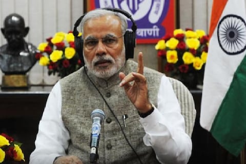 देशाचा सन्मान आणि जवानांच्या बलिदानाशी कधीही तडजोड करणार नाही असा थेट इशारा पंतप्रधान नरेंद्र मोदींनी यांनी मन की बातमधून पाकिस्तानला दिलाय.