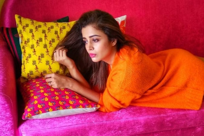 एकेकाळी छोट्या पडद्यावरची कर्वी हीरोइन म्हणून नेहाकडे पाहिले जायचे. मात्र आता ती स्लिम आणि फिट आहे. एकेकाळी छोट्या पडद्यावरची कर्वी हीरोइन म्हणून नेहाकडे पाहिले जायचे. मात्र आता ती स्लिम आणि फिट आहे.