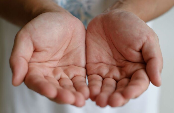 टीप- या लेखात दिलेली माहिती आणि सूचना ही सर्वसामान्य माहितीवर आधारित आहे. न्यूज18 लोकमत याची पुष्टी करत नाही. याची अंबलबजावणी करण्यापूर्वी तज्ज्ञांशी संपर्क साधावा.