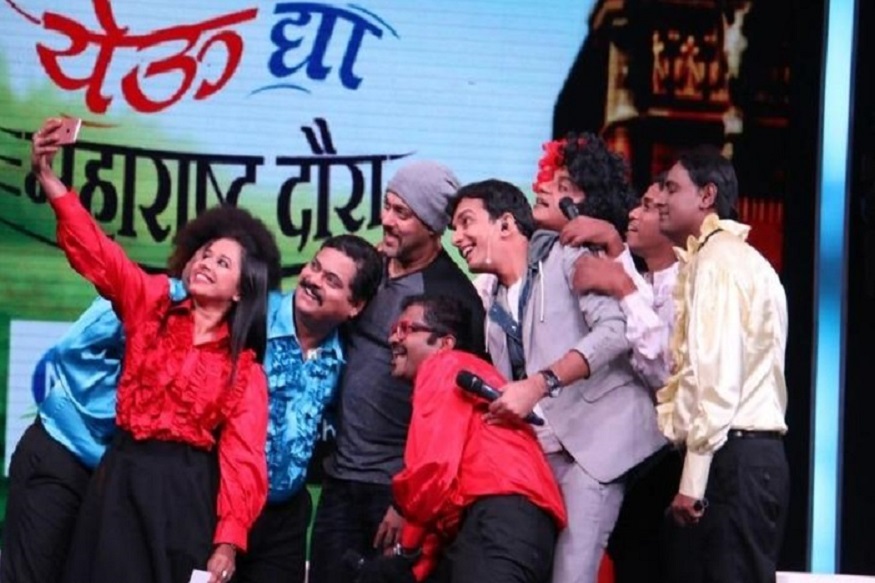 गेल्या आठवड्याप्रमाणे याही वेळी 'चला हवा येऊ द्या' मालिकेनं आपलं स्थान काही सोडलं नाही. हा शो याही वेळी पाचव्या स्थानावरच आहे. खरं तर शोमध्ये अनेक बदल करण्यात आले पण त्याची हवा मात्र चाहत्यांमध्ये तशीच आहे असं म्हणायला हरकत नाही.