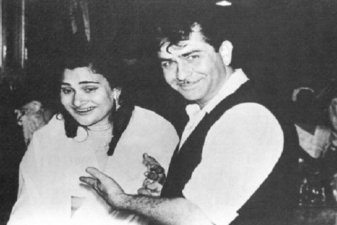 राजकपूर यांचे मध्य प्रदेशमधील रीवा जागेशी भावनिक नाते जोडले गेले आहे. राज कपूर यांचा विवाह तत्कालीन रीवाचे आय.जी. करतार नाथ मल्होत्रांची मुलगी कृष्णा मल्होत्रासोबत झाले. राजकपूर यांचे मध्य प्रदेशमधील रीवा जागेशी भावनिक नाते जोडले गेले आहे. राज कपूर यांचा विवाह तत्कालीन रीवाचे आय.जी. करतार नाथ मल्होत्रांची मुलगी कृष्णा मल्होत्रासोबत झाले.