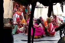 स्कूल बस चालकाने केला 14 वर्षाच्या मुलीवर बलात्कार; पीडितेची आत्महत्या