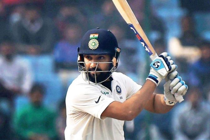 मात्र रोहितने वानखेडेमध्ये खेळण्यात आलेल्या दुसऱ्या कसोटी सामन्यात पुन्हा एकदा शतकी कामगिरी केली. रोहितच्या या खेळीने भारताने तो कसोटी सामना सहजरित्या जिंकला होता. मात्र रोहितने वानखेडेमध्ये खेळण्यात आलेल्या दुसऱ्या कसोटी सामन्यात पुन्हा एकदा शतकी कामगिरी केली. रोहितच्या या खेळीने भारताने तो कसोटी सामना सहजरित्या जिंकला होता.