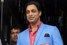 मोहम्मद हफीजने स्वीकारलेला पराभव, पण शोएब अख्तरच्या फोनने बदलले आयुष्य मोहम्मद हफीजने स्वीकारलेला पराभव, पण शोएब अख्तरच्या फोनने बदलले आयुष्य