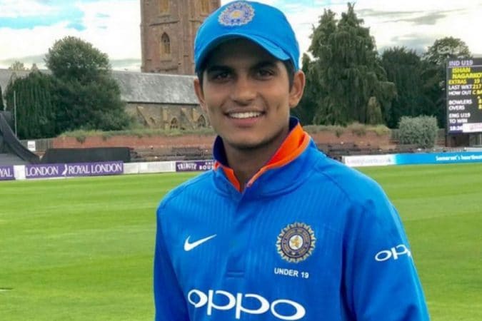 ‘भारत- क’साठी विजय शंकरने ४० धावांच्या बदल्यात ३ गडी बाद केले. तर राहुल चहरने ७९ धावां देत दोन गडी बाद केले. तर रजनीश गुरबाणीने ५१ धावांच्या बदल्यात एक गडी बाद केला. ‘भारत- अ’ने केलेल्या धावांचा पाठलाग करत ‘भारत- क’ने ८५ धावा करेपर्यंत ३ गडी गमावले होते. ‘भारत- क’साठी विजय शंकरने ४० धावांच्या बदल्यात ३ गडी बाद केले. तर राहुल चहरने ७९ धावां देत दोन गडी बाद केले. तर रजनीश गुरबाणीने ५१ धावांच्या बदल्यात एक गडी बाद केला. ‘भारत- अ’ने केलेल्या धावांचा पाठलाग करत ‘भारत- क’ने ८५ धावा करेपर्यंत ३ गडी गमावले होते.