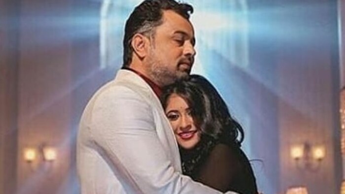 'तुला पाहते रे' मालिका गेल्या वेळेप्रमाणे नंबर दोनवरच आहे. सध्या या मालिकेत एखाद्या सिनेमाप्रमाणे घटना घडतायत. विक्रांतचा जीव धोक्यात आहे. 
