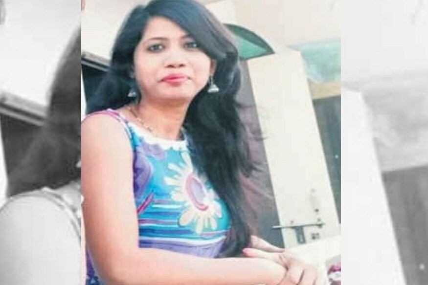 गर्भवती महिलेने आत्महत्या केल्याचा धक्कादायक प्रकार भोपाळमध्ये घडला आहे. 8 महिन्यांच्या गर्भवती महिलेच्या पोटात दोन जुळी मुलंदेखील होती. गर्भवती महिलेने आत्महत्या केल्याचा धक्कादायक प्रकार भोपाळमध्ये घडला आहे. 8 महिन्यांच्या गर्भवती महिलेच्या पोटात दोन जुळी मुलंदेखील होती.