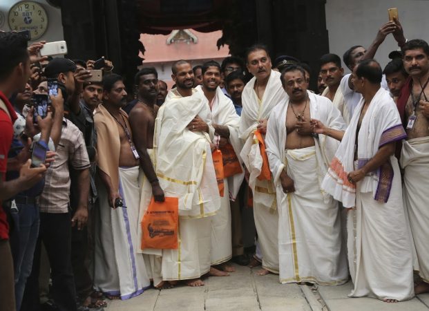 एकदिवसीय सामन्याच्या शेवटच्या सामन्यात भारताला एकहाती विजय मिळाला. हा सामना भारतासाठी फार महत्त्वपूर्ण होता. कारण या सामन्यातूनच भारत मालिका जिंकणार की अनिर्णित राहणार यावर शिक्कामोर्तब होणार होतं. एकदिवसीय सामन्याच्या शेवटच्या सामन्यात भारताला एकहाती विजय मिळाला. हा सामना भारतासाठी फार महत्त्वपूर्ण होता. कारण या सामन्यातूनच भारत मालिका जिंकणार की अनिर्णित राहणार यावर शिक्कामोर्तब होणार होतं.