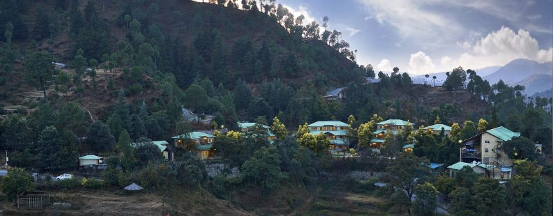 बिनसर, उत्तराखंड- अभयारण्यासाठी हे ठिकाण ओळखलं जातं. तुम्हाला वाइल्ड लाइफची आवड असेल तर एकदा तरी हे ठिकाण पाहाच. बिनसर, उत्तराखंड- अभयारण्यासाठी हे ठिकाण ओळखलं जातं. तुम्हाला वाइल्ड लाइफची आवड असेल तर एकदा तरी हे ठिकाण पाहाच.