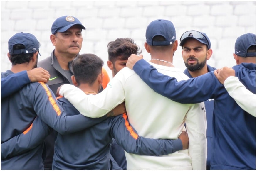 ही मालिका भारत हरला तर भारत टेस्ट रँकिंगमध्ये सरळ तिसऱ्या स्थानावर कसा फेकला जाईल हे आज आम्ही तुम्हाला सांगणार आहोत. ही मालिका भारत हरला तर भारत टेस्ट रँकिंगमध्ये सरळ तिसऱ्या स्थानावर कसा फेकला जाईल हे आज आम्ही तुम्हाला सांगणार आहोत.