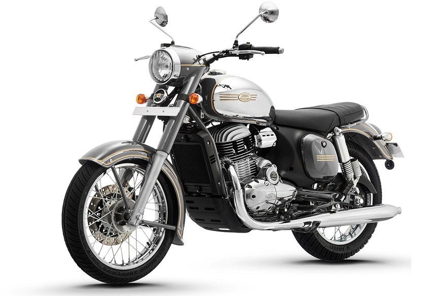 Royal Enfield Classic 350 च्या डिझाईनविषयी बोलायचे झाल्यास या बाईकच्या समोर एक 35 मिलीमीटरचा टेलीस्कोपिक फोर्क्स आहे जो Jawa Forty Two पेक्षा खूप कमी आहे. Royal Enfield Classic 350 च्या डिझाईनविषयी बोलायचे झाल्यास या बाईकच्या समोर एक 35 मिलीमीटरचा टेलीस्कोपिक फोर्क्स आहे जो Jawa Forty Two पेक्षा खूप कमी आहे.