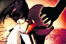 ऊसतोड कामगाराच्या 14 वर्षांच्या मुलीवर अत्याचार, दगडाने ठेचून मारण्याचा केला प्रयत्न ऊसतोड कामगाराच्या 14 वर्षांच्या मुलीवर अत्याचार, दगडाने ठेचून मारण्याचा केला प्रयत्न