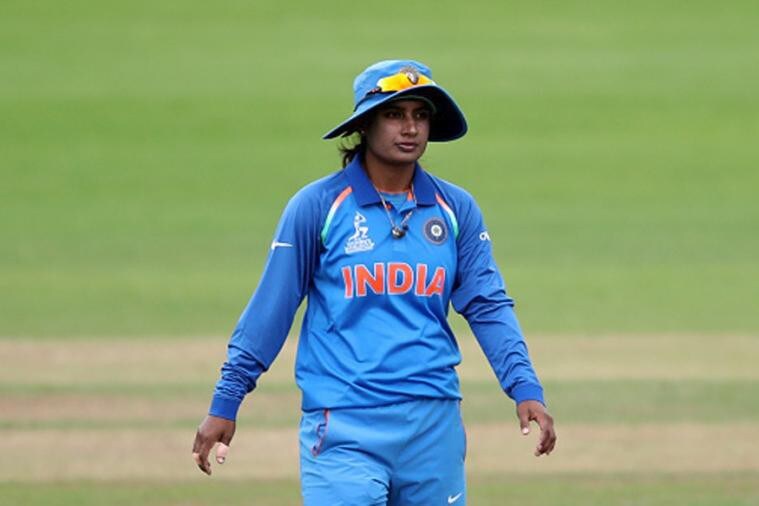 याबाबत मितालीने ट्विटवरून आपल्या भावना व्यक्त केल्या होत्या. त्यामध्ये मितालीने जे लिहलं होतं ते वाचून कोणताही भारतीय क्रिकेट चाहता भावूक झाल्याशिवाय राहणार नाही. याबाबत मितालीने ट्विटवरून आपल्या भावना व्यक्त केल्या होत्या. त्यामध्ये मितालीने जे लिहलं होतं ते वाचून कोणताही भारतीय क्रिकेट चाहता भावूक झाल्याशिवाय राहणार नाही.