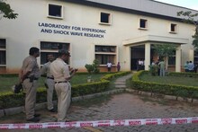 BREAKING : IIScमध्ये हायड्रोजनचा स्फोट, एका शास्त्रज्ञाचा मृत्यू