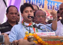 VIDEO: 'मी सिंधिया नाही शिंदेच, माझं रक्त मराठी'