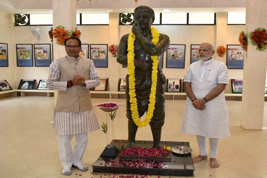 यानंतर २०१३ मध्ये भाजपने शिवराज यांच्या नेतृत्वाखाली तिसऱ्यांदा मध्यप्रदेशमध्ये एकहाती सत्ता मिळवली. यानंतर २०१३ मध्ये भाजपने शिवराज यांच्या नेतृत्वाखाली तिसऱ्यांदा मध्यप्रदेशमध्ये एकहाती सत्ता मिळवली.