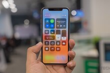 Video : फक्त ३,७६६ रुपये देऊन मिळला ९१,९०० रुपयांचा iPhoneX
