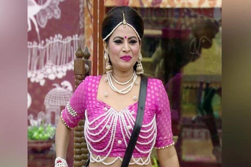 मेघानं मराठी बिग बाॅस जिंकलंय. त्यामुळे हिंदीही जिंकू असा आत्मविश्वास तिला होता. लवकर घराबाहेर पडावं लागल्यानं ती निराश आहे. मेघानं मराठी बिग बाॅस जिंकलंय. त्यामुळे हिंदीही जिंकू असा आत्मविश्वास तिला होता. लवकर घराबाहेर पडावं लागल्यानं ती निराश आहे.