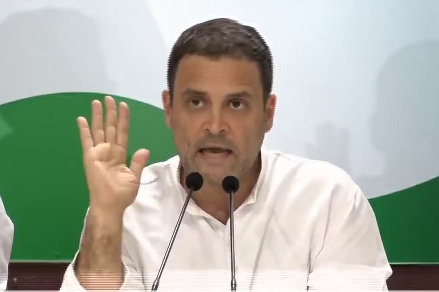 काँग्रेसला मिळालेला विजय हा जनतेचा, कार्यकर्त्यांचा आणि शेतकऱ्यांचा आहे, अशी प्रतिक्रिया राहुल गांधी यांनी दिली आहे. विधानसभा निवडणुकांतील यशानंतर त्यांनी दिल्लीत पत्रकार परिषद घेतली. काँग्रेसला मिळालेला विजय हा जनतेचा, कार्यकर्त्यांचा आणि शेतकऱ्यांचा आहे, अशी प्रतिक्रिया राहुल गांधी यांनी दिली आहे. विधानसभा निवडणुकांतील यशानंतर त्यांनी दिल्लीत पत्रकार परिषद घेतली.