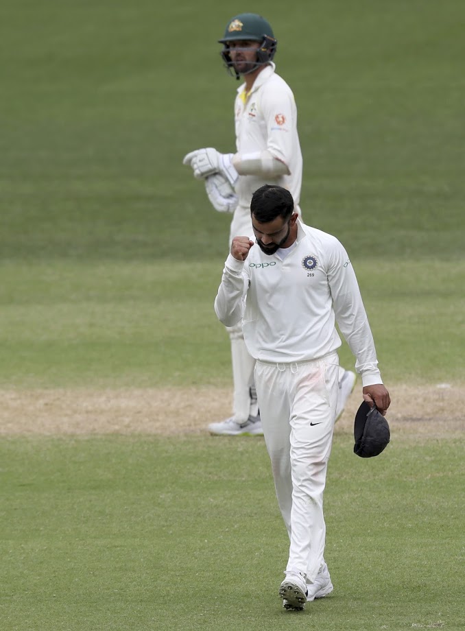 पहिल्या डावात फलंदाज चेतेश्वर पुजाराशिवाय इतर कोणत्याही फलंदाजाने साजेशी कामगिरी केली नाही. दुसऱ्या डावात पुजाराला अजिंक्य राहणेची चांगली साथ मिळाली. पहिल्या डावात फलंदाज चेतेश्वर पुजाराशिवाय इतर कोणत्याही फलंदाजाने साजेशी कामगिरी केली नाही. दुसऱ्या डावात पुजाराला अजिंक्य राहणेची चांगली साथ मिळाली.