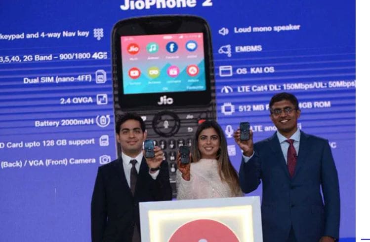 रिलायन्स जिओनं त्यांच्या युजरसाठी एक नवीन अॅप्लिकेशन लाँच केलं आहे. JioPhone आणि JioPhone2 मध्ये JioRailApp लाँच केलं आहे. रिलायन्स जिओनं त्यांच्या युजरसाठी एक नवीन अॅप्लिकेशन लाँच केलं आहे. JioPhone आणि JioPhone2 मध्ये JioRailApp लाँच केलं आहे.