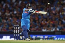 सचिन, सौरवला मागे टाकून शिखर धवनने गाठला 'हा' माईलस्टोन सचिन, सौरवला मागे टाकून शिखर धवनने गाठला 'हा' माईलस्टोन