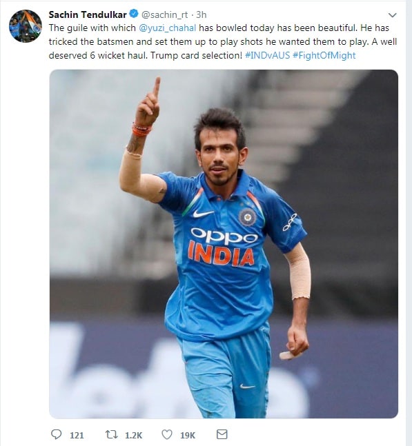 विराटच्या या ट्रम्प कार्डचे कौतुक मास्टर ब्लास्टर सचिन तेंडुलकरनेही केले आहे. युझवेंद्रने फलंदाजांना आपल्याला हवं तसं खेळायला भाग पाडलं अशा शब्दांत सचिनने त्याच्या गोलंदाजीचं वर्णन केलं. विराटच्या या ट्रम्प कार्डचे कौतुक मास्टर ब्लास्टर सचिन तेंडुलकरनेही केले आहे. युझवेंद्रने फलंदाजांना आपल्याला हवं तसं खेळायला भाग पाडलं अशा शब्दांत सचिनने त्याच्या गोलंदाजीचं वर्णन केलं.