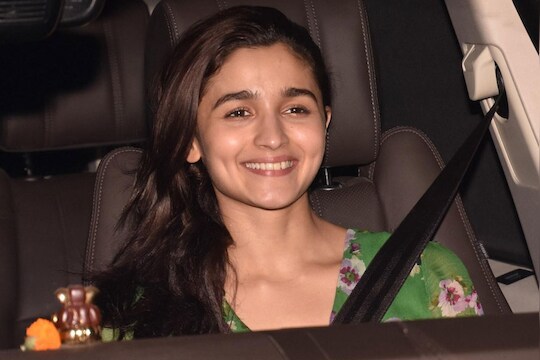 OMG! आलिया भटचं ‘मेल व्हर्जन’, सोशल मीडियावर PHOTO VIRAL