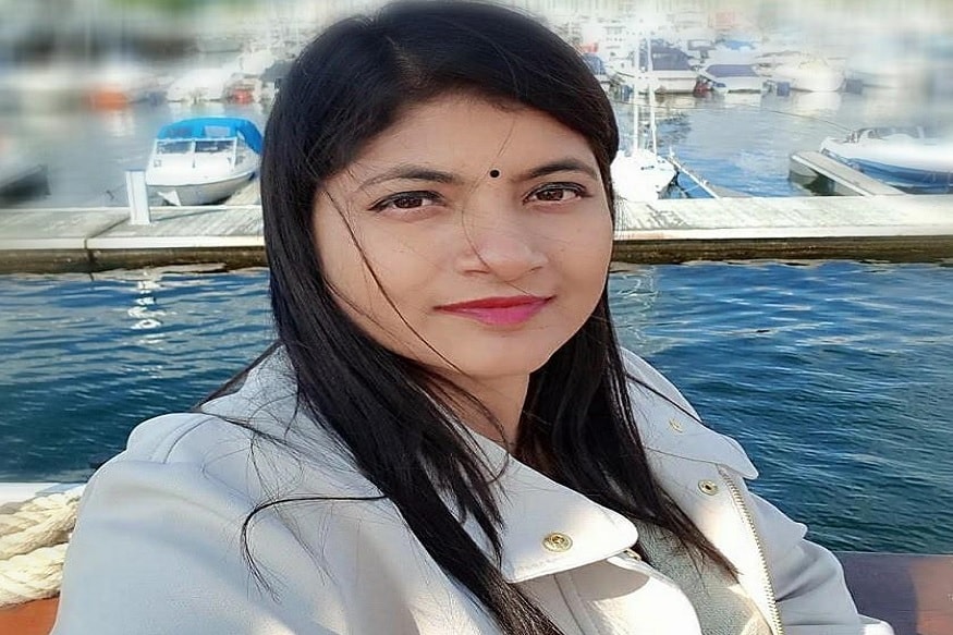 बी. चंद्रकला यांनी त्यांच्या संपत्तीची संपूर्ण माहिती दिलेली नाही. त्यांची अनेक ठिकाणी बेनावी संपत्ती असण्याचीही शक्यता आहे. बी. चंद्रकला यांनी त्यांच्या संपत्तीची संपूर्ण माहिती दिलेली नाही. त्यांची अनेक ठिकाणी बेनावी संपत्ती असण्याचीही शक्यता आहे.