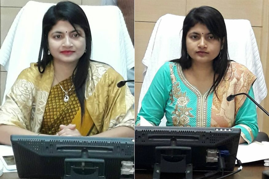 बेनावी संपत्ती आणि खाण घोटाळ्यासंदर्भातला आरोप यामुळे सीबीआयकडून वारंवार त्याच्या संपत्तीवर छापा मारण्यात येत आहे. बेनावी संपत्ती आणि खाण घोटाळ्यासंदर्भातला आरोप यामुळे सीबीआयकडून वारंवार त्याच्या संपत्तीवर छापा मारण्यात येत आहे.