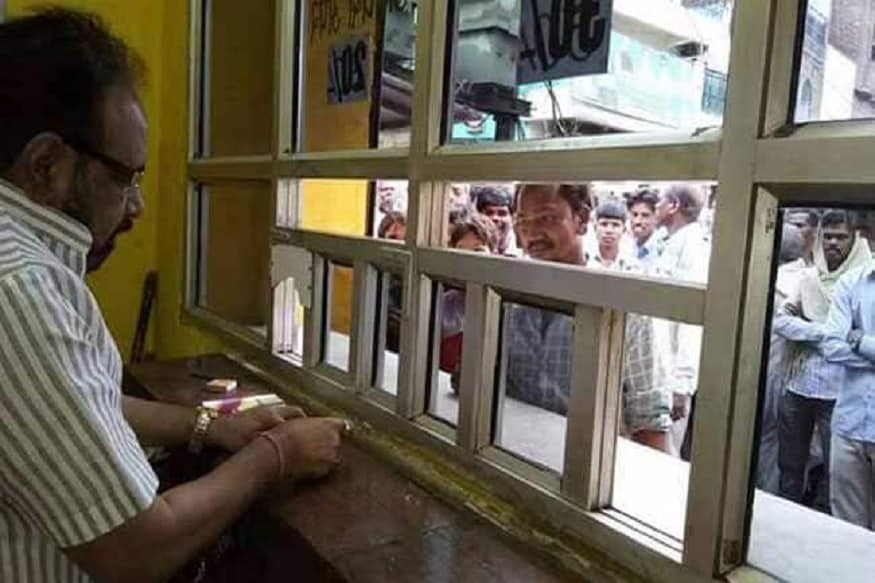 राज्यात सपाक्सच्या आंदोलनाचा फटका भाजपला बसल्याची चर्चा आहे. त्यामुळे सवर्णांना विशेषतः ब्राह्मणांना खुष करण्यासाठी गोपाल भार्गव या ब्राह्मण आमदाराची निवड विधानसभा विरोधीपक्ष नेता म्हणून केली, अशी चर्चा आहे. राज्यात सपाक्सच्या आंदोलनाचा फटका भाजपला बसल्याची चर्चा आहे. त्यामुळे सवर्णांना विशेषतः ब्राह्मणांना खुष करण्यासाठी गोपाल भार्गव या ब्राह्मण आमदाराची निवड विधानसभा विरोधीपक्ष नेता म्हणून केली, अशी चर्चा आहे.