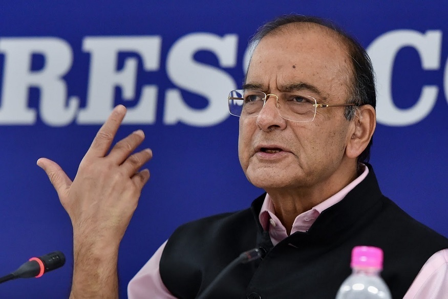 New Delhi: Union Finance Minister Arun Jaitley addresses a press conference after the 'Annual Review Meeting with Public Sector Banks', in New Delhi, Tuesday, Sept 25, 2018. (PTI Photo/Manvender Vashist) (PTI9_25_2018_000200B)
