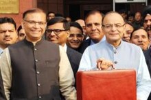 अर्थमंत्र्यांचं आणि बजेट सुटकेसचं नातं 159 वर्षांपूर्वीचं, काय आहे कारण?