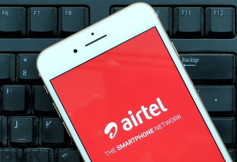 डिसेंबर महिन्यात टेलिकॉम रेग्युलेटर अथॉरिटी ऑफ इंडिया (TRAI) ने या दोन्ही कंपन्यांनी बदलेल्या प्लॅनमुळे नोटीस बजावली आहे. डिसेंबर महिन्यात टेलिकॉम रेग्युलेटर अथॉरिटी ऑफ इंडिया (TRAI) ने या दोन्ही कंपन्यांनी बदलेल्या प्लॅनमुळे नोटीस बजावली आहे.