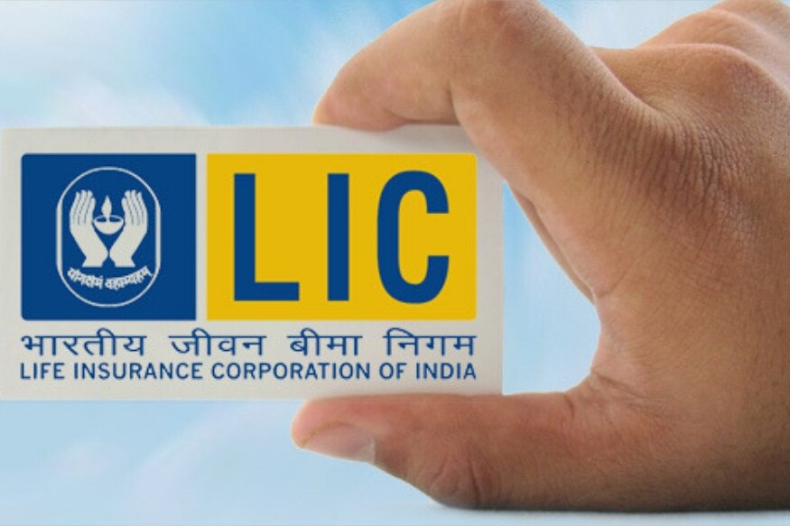 अशी आहे पॉलिसी- 25 वर्षांची मुदत 22 वर्ष प्रीमियम भरावा लागेल दररोज 121 रुपये किंवा महिन्याला 3600 रुपयांपर्यंत प्रीमियम पॉलिसी घेतल्यानंतर विमाधारकाचा मृत्यू झाल्यास प्रीमियम द्यावा लागत नाही विमाधारकाच्या मृत्यूनंतर मुलीला दरवर्षी एक लाख रुपयेही दिले जातात 25 वर्ष पूर्ण झाल्यावर वारसांना 27 लाख रुपये मिळतात पॉलिसी घेणाऱ्याच्या आणि मुलीच्या वयानुसारदेखील पॉलिसी मिळते अशी आहे पॉलिसी- 25 वर्षांची मुदत 22 वर्ष प्रीमियम भरावा लागेल दररोज 121 रुपये किंवा महिन्याला 3600 रुपयांपर्यंत प्रीमियम पॉलिसी घेतल्यानंतर विमाधारकाचा मृत्यू झाल्यास प्रीमियम द्यावा लागत नाही विमाधारकाच्या मृत्यूनंतर मुलीला दरवर्षी एक लाख रुपयेही दिले जातात 25 वर्ष पूर्ण झाल्यावर वारसांना 27 लाख रुपये मिळतात पॉलिसी घेणाऱ्याच्या आणि मुलीच्या वयानुसारदेखील पॉलिसी मिळते