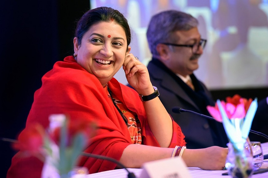 New Delhi: Union Textile Minister Smriti Irani during the inaugural session of the national conclave of 'Accomplishments and Way Forward for Textiles Sector', in New Delhi, Sunday, Jan. 6, 2019. (PTI Photo/Atul Yadav) (PTI1_6_2019_000018B)