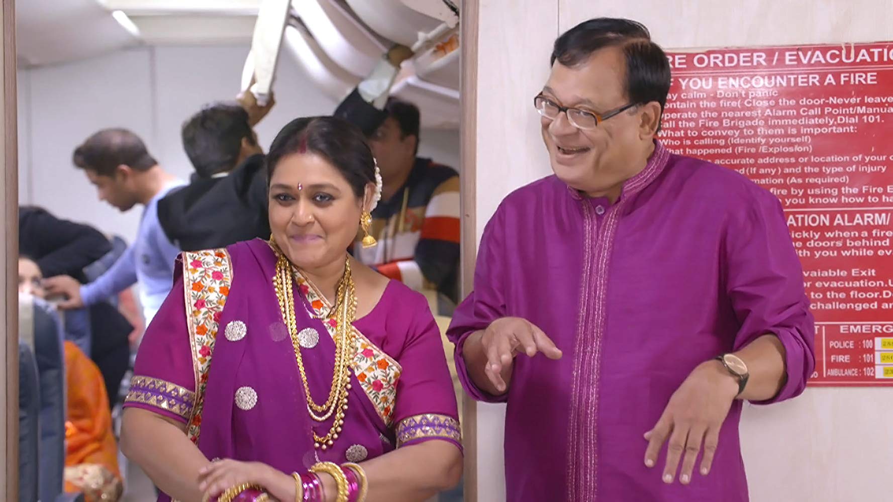 एका आठवड्यातच लग्न करुन आपण सर्वात मोठी चूक केल्याचं त्या दोघांना कळून चुकलं होतं. मग सुप्रिया यांनी त्या लग्नात कसं बसं एक वर्ष काढलं. मग मात्र दोघांनी भांडण तंटा न करता एकमेकांना घटस्फोट दिला. त्यानंतर सुप्रिया मुंबईत परत आल्या. एका आठवड्यातच लग्न करुन आपण सर्वात मोठी चूक केल्याचं त्या दोघांना कळून चुकलं होतं. मग सुप्रिया यांनी त्या लग्नात कसं बसं एक वर्ष काढलं. मग मात्र दोघांनी भांडण तंटा न करता एकमेकांना घटस्फोट दिला. त्यानंतर सुप्रिया मुंबईत परत आल्या.