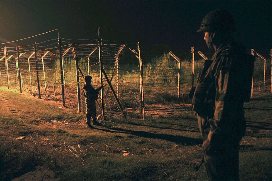 पाकिस्तानने भारताच्या प्रतिबंधात्मक कारवाईला उत्तर म्हणून सरळ लष्करी हल्ले केले. भारताने तातडीने दखल घेत पाकिस्तानच्या आगळिकीविषयी आंतरराष्ट्रीय समुदायाला माहिती कळवली आणि इतर देशांचा पाठिंबा मिळवला. पाकिस्तानने भारताच्या प्रतिबंधात्मक कारवाईला उत्तर म्हणून सरळ लष्करी हल्ले केले. भारताने तातडीने दखल घेत पाकिस्तानच्या आगळिकीविषयी आंतरराष्ट्रीय समुदायाला माहिती कळवली आणि इतर देशांचा पाठिंबा मिळवला.