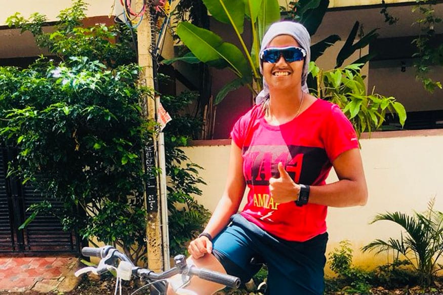 या द्विशतकी खेळीत तिने 12 उत्तुंग षटकारासह 19 चौकार वनिताने मारले. चेन्नास्वामी स्टेडियमवर झालेल्या सामन्यात तिने ही कामगिरी केली. या द्विशतकी खेळीत तिने 12 उत्तुंग षटकारासह 19 चौकार वनिताने मारले. चेन्नास्वामी स्टेडियमवर झालेल्या सामन्यात तिने ही कामगिरी केली.