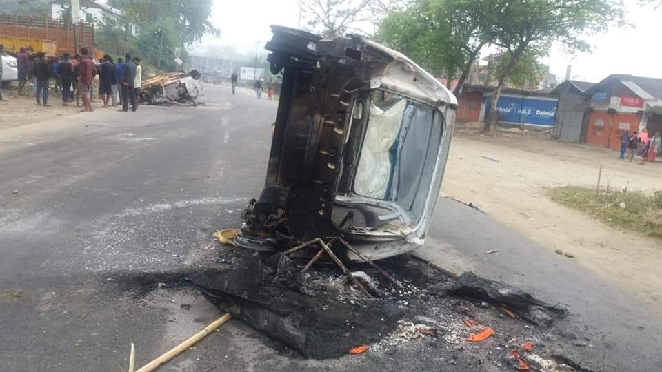 इंडो-तिबेटीयन सीमा सुरक्षा दलाच्या जादा तुकड्या मागविण्यात आल्या असून इटानगर आणि काही शहरांमध्ये त्या तैनात करण्यात येणार आहे. इंडो-तिबेटीयन सीमा सुरक्षा दलाच्या जादा तुकड्या मागविण्यात आल्या असून इटानगर आणि काही शहरांमध्ये त्या तैनात करण्यात येणार आहे.