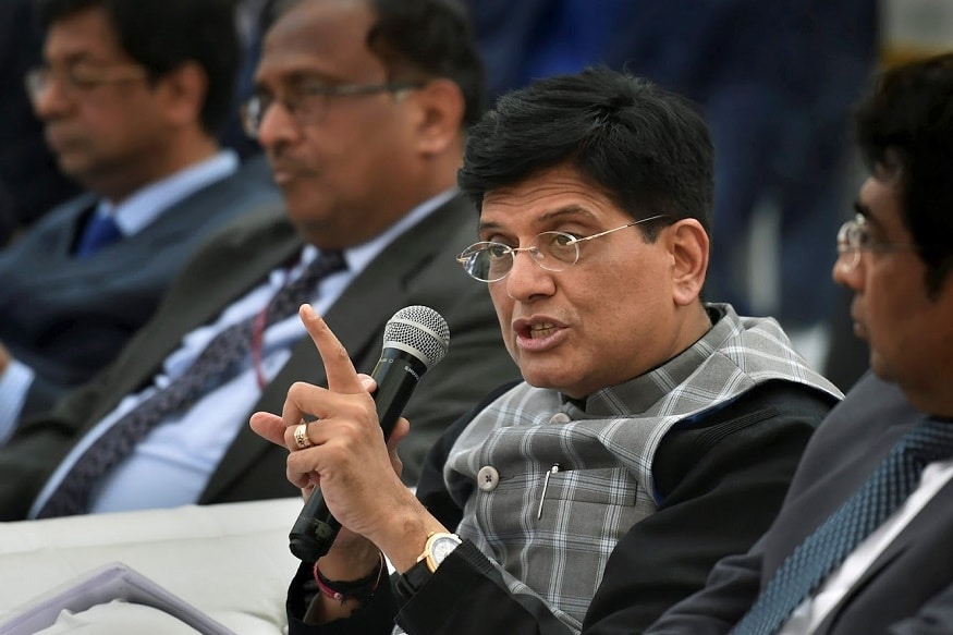 केंद्रीय अर्थमंत्री पियुष गोयल यांनी सादर केलेल्या अर्थसंकल्पात घोषणांचा पाऊस पाडला. लोकसभा निवडणुका डोळ्यासमोर ठेवून सरकारने अनेक घोषणा केल्या. केंद्रीय अर्थमंत्री पियुष गोयल यांनी सादर केलेल्या अर्थसंकल्पात घोषणांचा पाऊस पाडला. लोकसभा निवडणुका डोळ्यासमोर ठेवून सरकारने अनेक घोषणा केल्या.