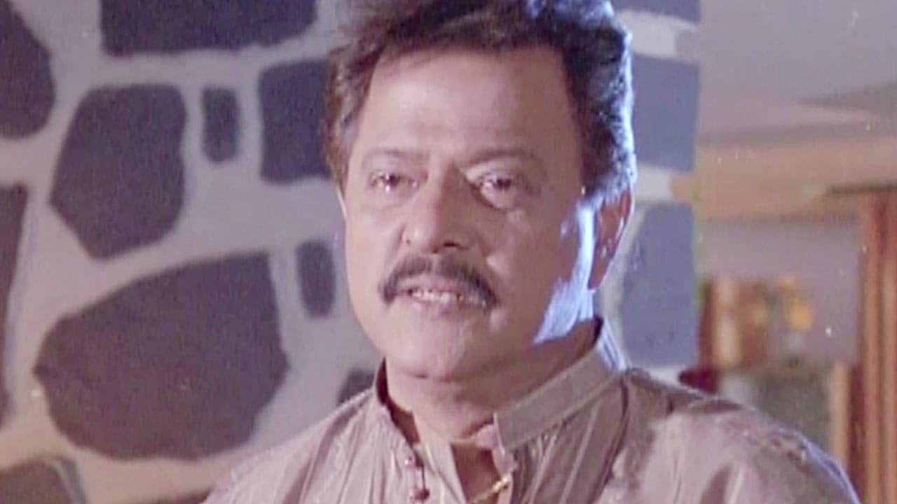 नाटक हे रमेश भाटकरांचं पहिलं प्रेम. अश्रूंची झाली फुले नाटकातला त्यांचा लाल्या चांगलाच गाजला होता. नाटक हे रमेश भाटकरांचं पहिलं प्रेम. अश्रूंची झाली फुले नाटकातला त्यांचा लाल्या चांगलाच गाजला होता.