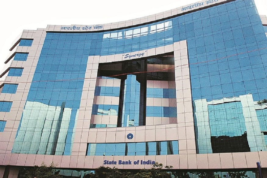 स्टेट बँक आॅफ इंडियानं (SBI) कॅडर आॅफिसरच्या पदासाठी दोन जागांवर भरती करायचीय. इच्छुक उमेदवार 11 फेब्रुवारीपर्यंत sbi.co.in इथे अर्ज सादर करू शकतात. स्टेट बँक आॅफ इंडियानं (SBI) कॅडर आॅफिसरच्या पदासाठी दोन जागांवर भरती करायचीय. इच्छुक उमेदवार 11 फेब्रुवारीपर्यंत sbi.co.in इथे अर्ज सादर करू शकतात.