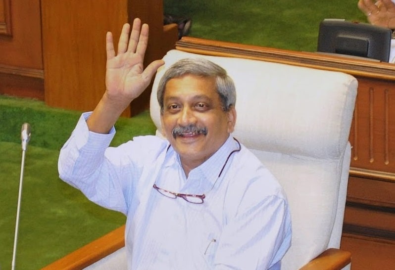 गेल्या महिन्याभरात पर्रीकरांची प्रकृती हळूहळू खालावत गेली. या काळातही त्यांनी राज्यातील काही कार्यक्रमात हजेरी लावली होती. गेल्या महिन्याभरात पर्रीकरांची प्रकृती हळूहळू खालावत गेली. या काळातही त्यांनी राज्यातील काही कार्यक्रमात हजेरी लावली होती.