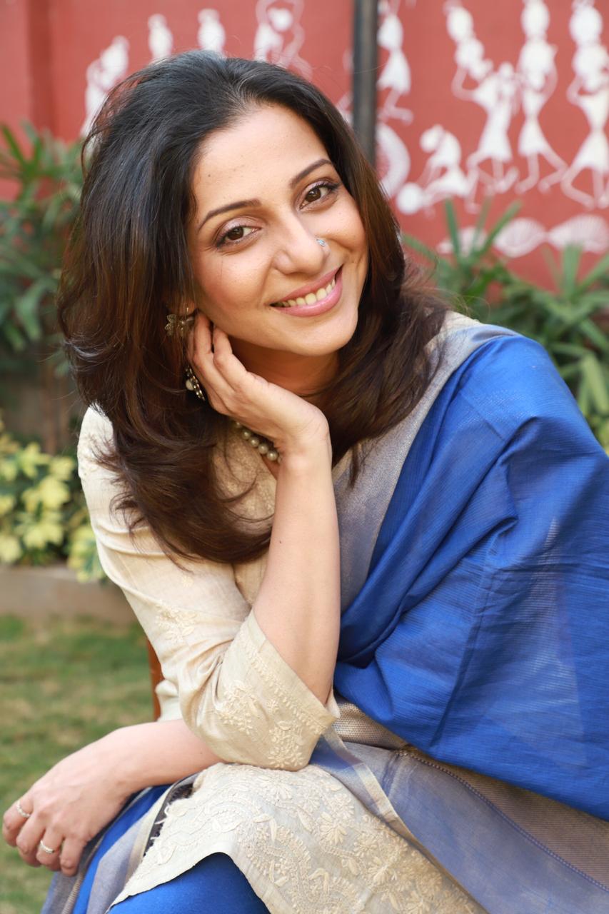 मला जिममध्ये जाऊन व्यायाम करायला आवडत नाही. मी पूर्वी व्यायामशाळेत जायचे. मल्लखांब करायचे. त्यामुळे मला मोकळ्या हवेतला व्यायाम आवडतो. मला जिममध्ये जाऊन व्यायाम करायला आवडत नाही. मी पूर्वी व्यायामशाळेत जायचे. मल्लखांब करायचे. त्यामुळे मला मोकळ्या हवेतला व्यायाम आवडतो.